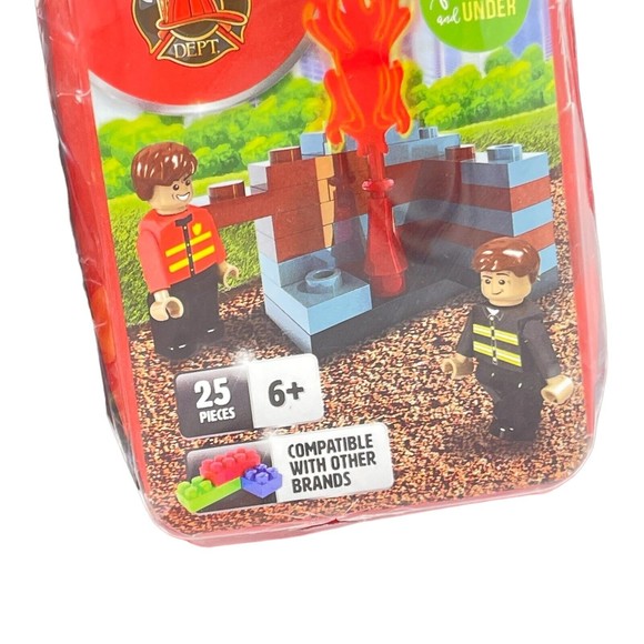Blokko Build Kit NEW! Fire Department 25 Pieces Compatible w/Other Brands RARE - Picture 3 of 6